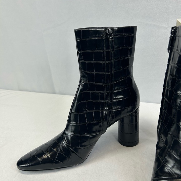 Balenciaga Crocodile Embossed boots - Picture 4 of 9